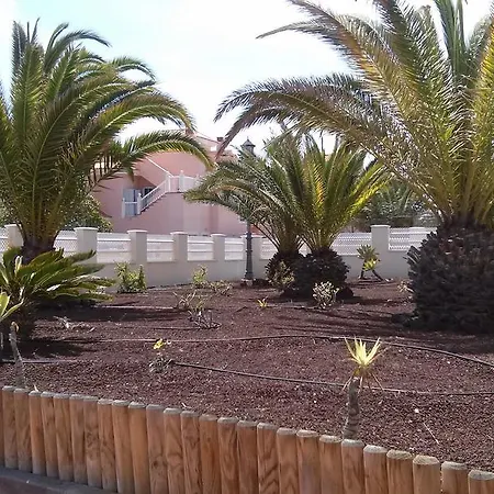 Las Rocas Βίλα